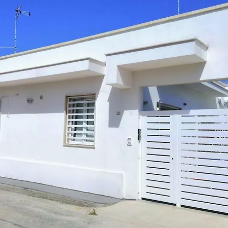 Ferienwohnung Doppiobi Torre Lapillo Exterior foto